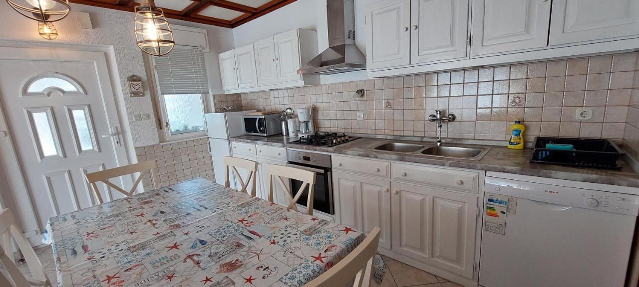 Apartman Sanja Kampor Εξωτερικό φωτογραφία